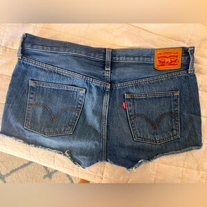 Levi’s shorts W29